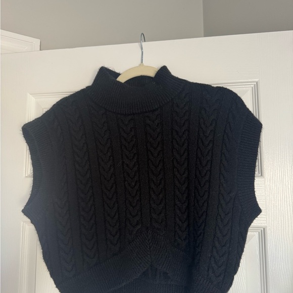 Vici Black Cable Knit Women's Sweater - Picture 2 of 7